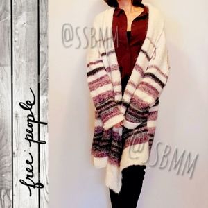Free People ✨ 89% Alpaca grey cardigan